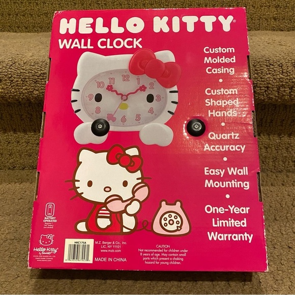 New!! HELLO KITTY 2008 Wall Clock 7”x8” - Picture 3 of 9